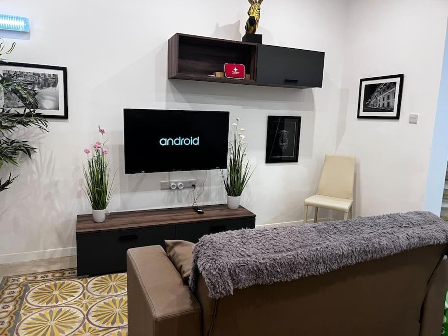 Вилла Dar Barbara - Duplex 1 Double Bed Maltese Style House Cospicua Экстерьер фото